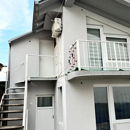 Apartman Sava Nis Luaran gambar