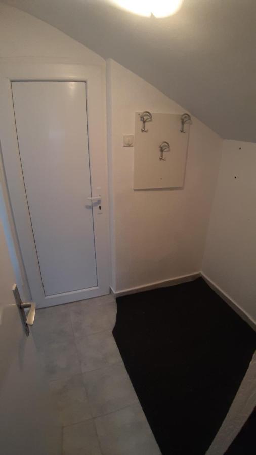 Apartman Sava Nis Luaran gambar